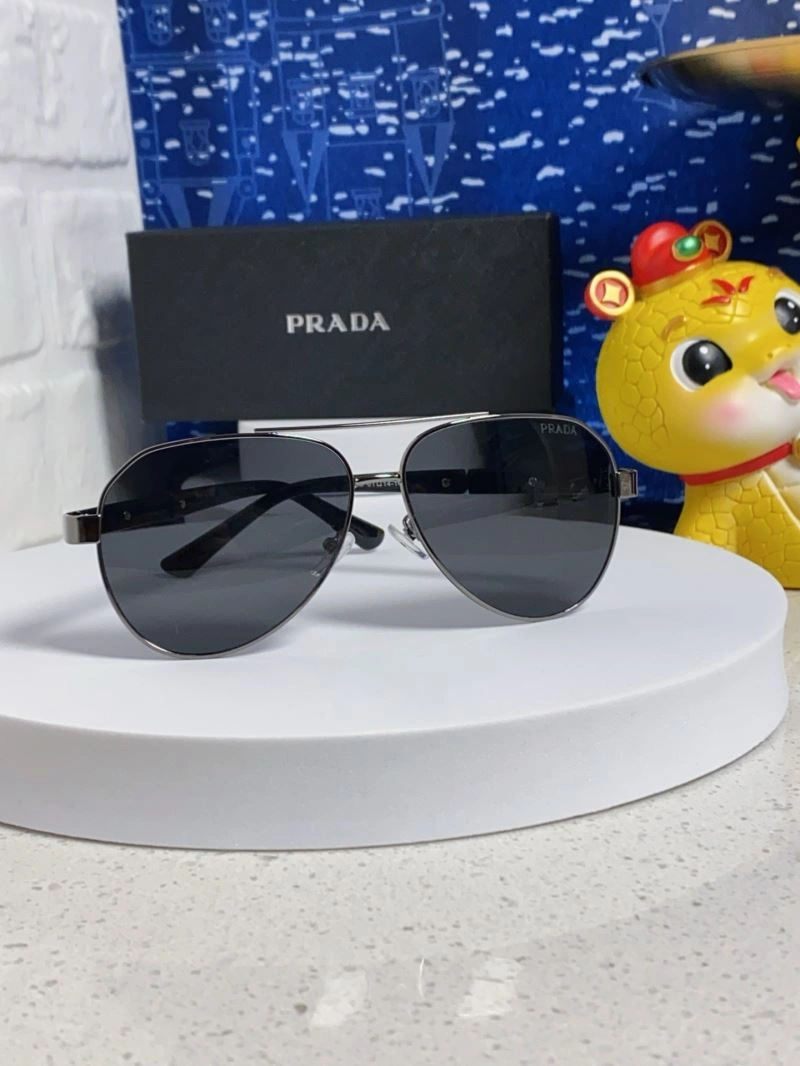 Sleek Prada Sunglasses 282013