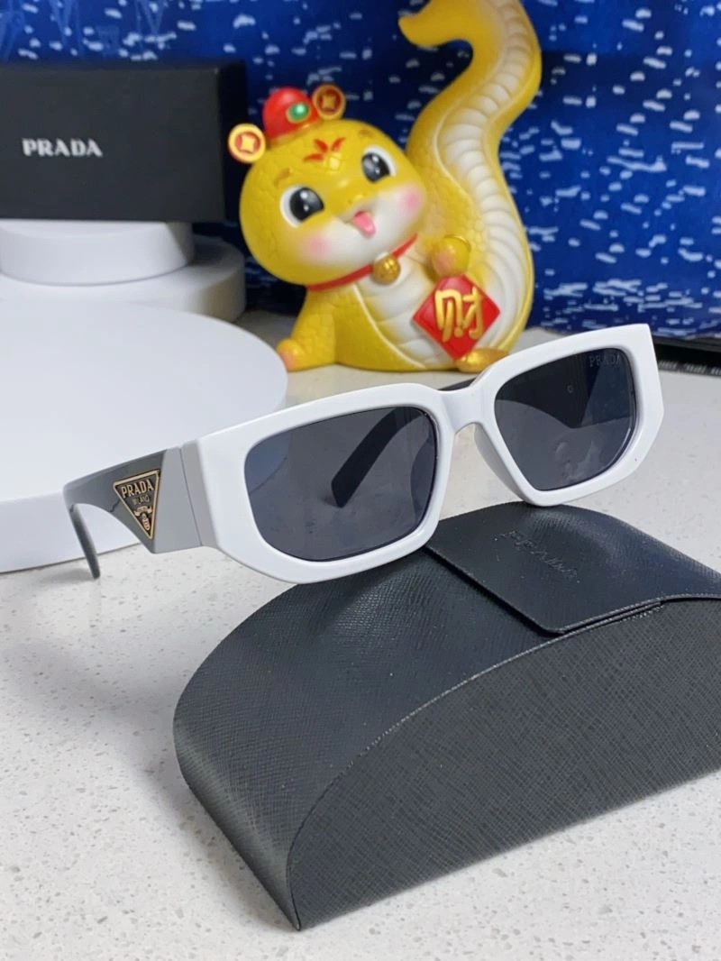 Prada Sunglasses OdorResistant 281997