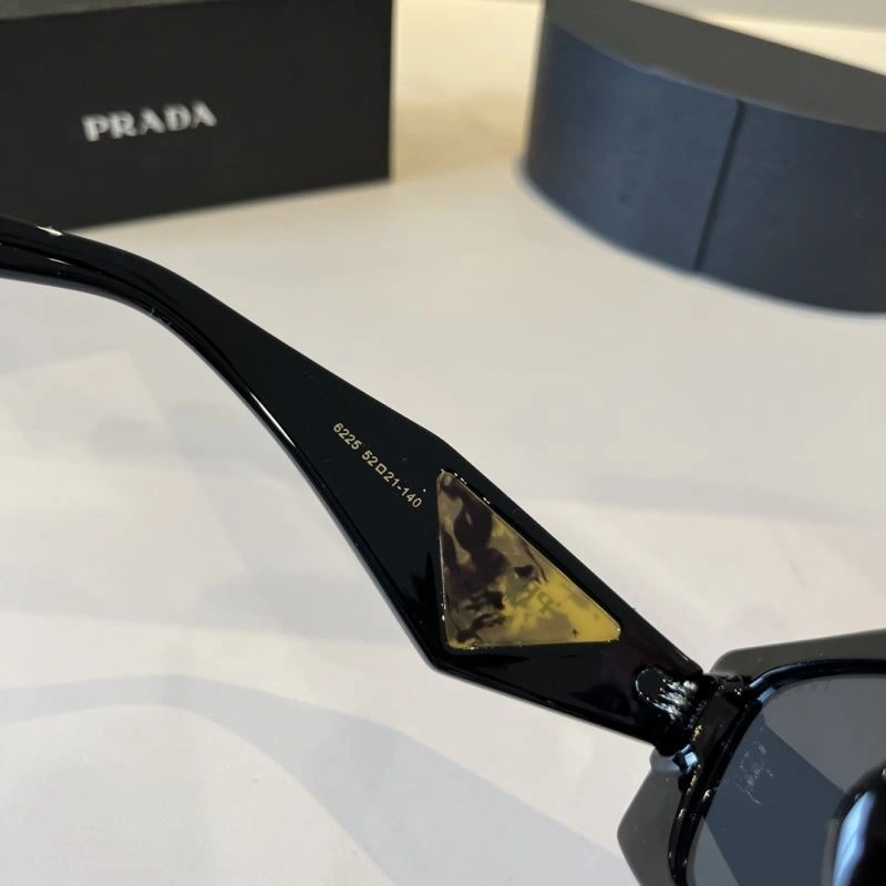 Prada Sunglasses FastDry 282005