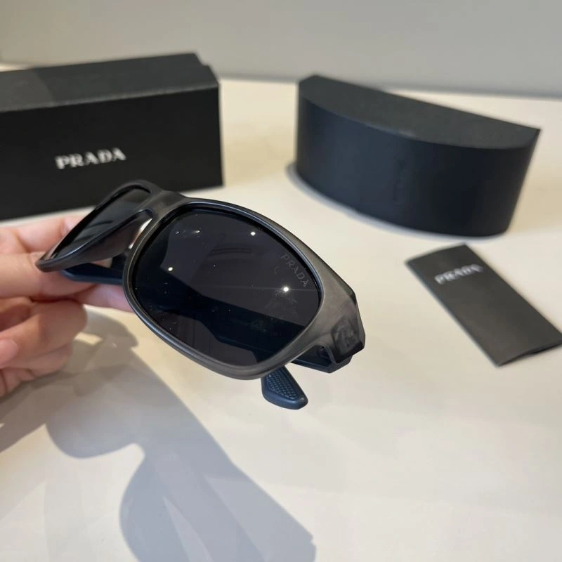 Prada Sunglasses ZipUp 281998