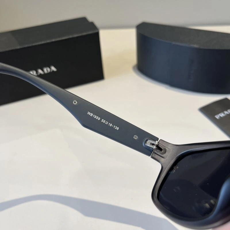 Prada Sunglasses ZipUp 281998