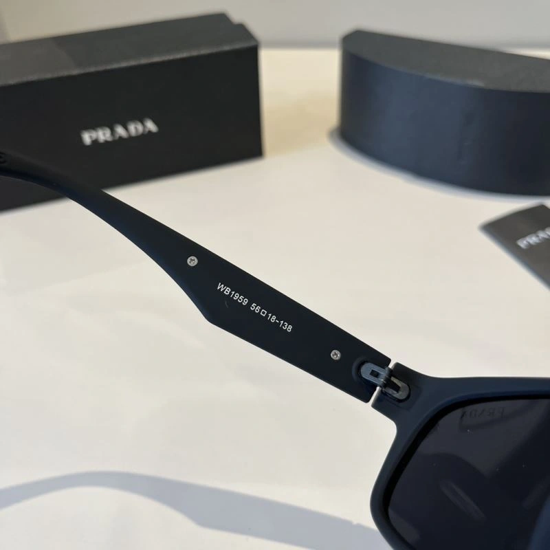 Flexible Prada Sunglasses 282003