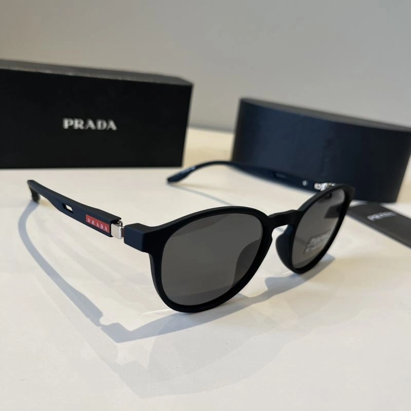 Lightweight Prada Sunglasses 281983