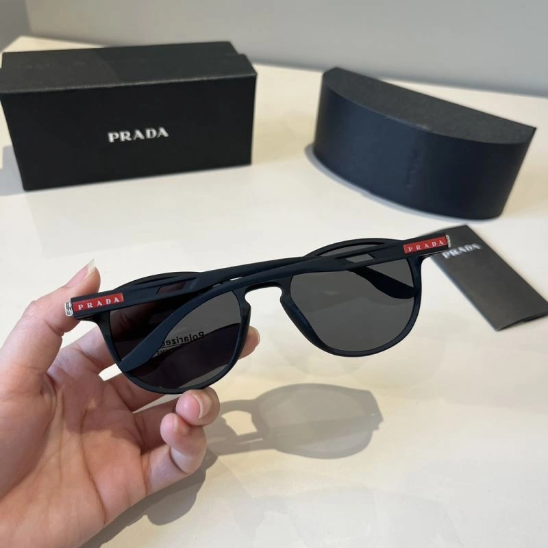 Lightweight Prada Sunglasses 281983
