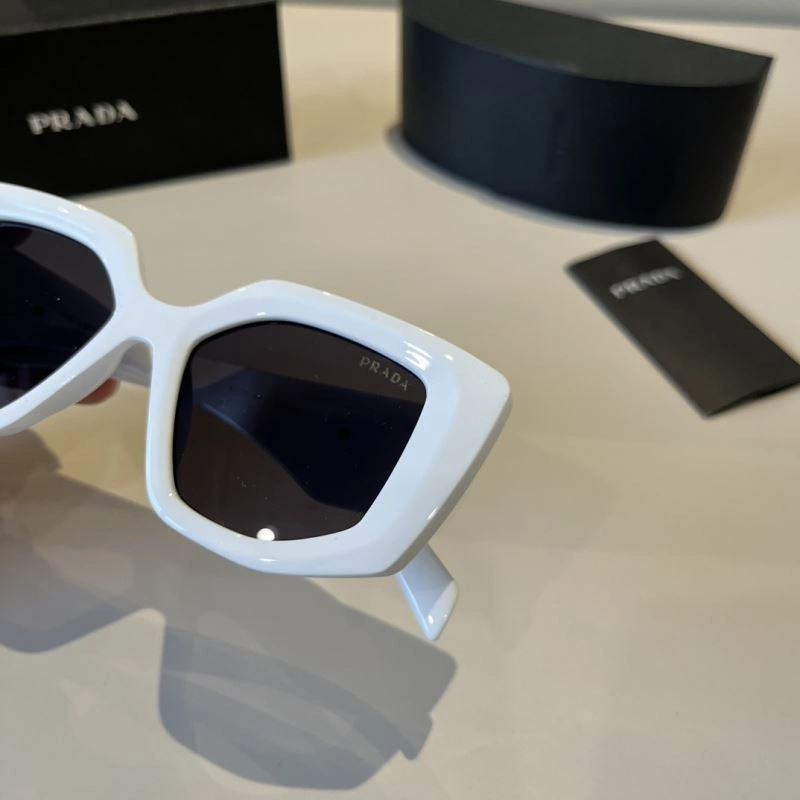 EasyMatch Prada Sunglasses 281981