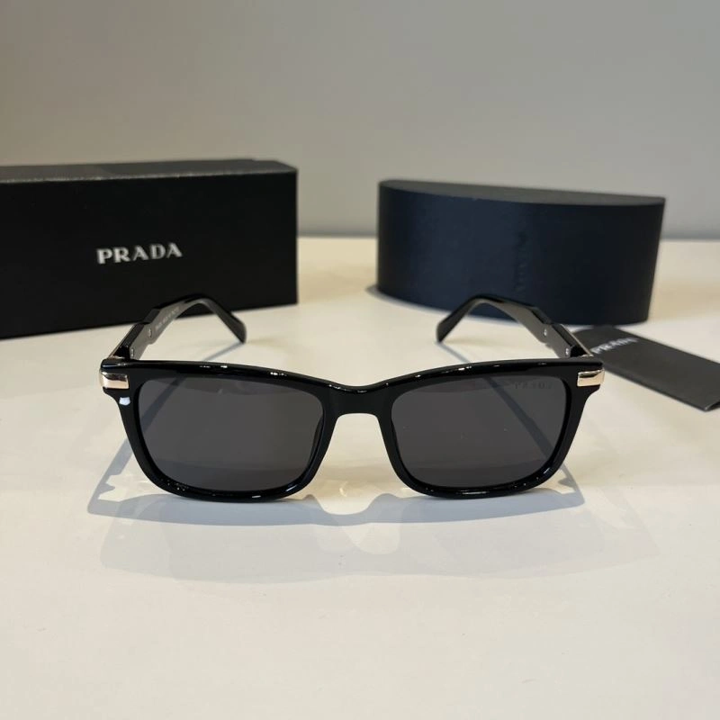 Compact Prada Sunglasses 282002