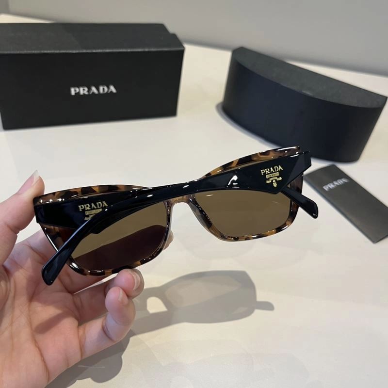 Prada Sunglasses Durable 282001