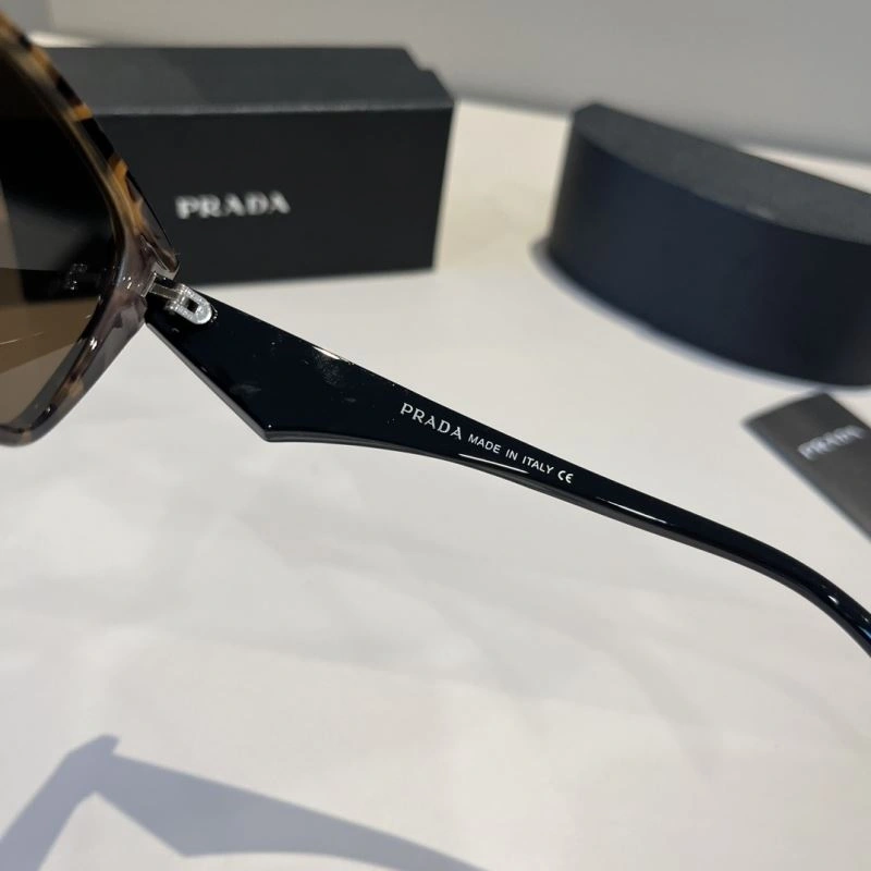 Prada Sunglasses Durable 282001
