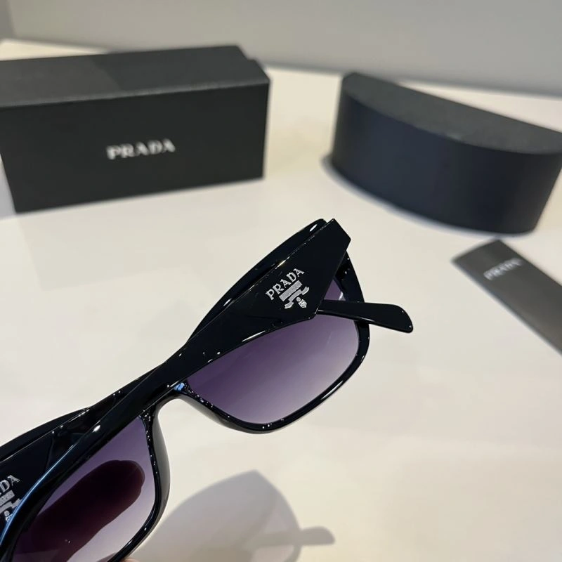 Durable Prada Sunglasses 281975