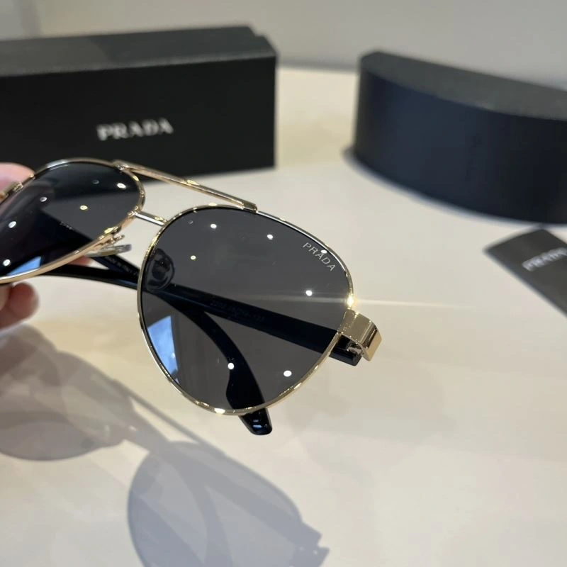 Efficient Prada Sunglasses 281970