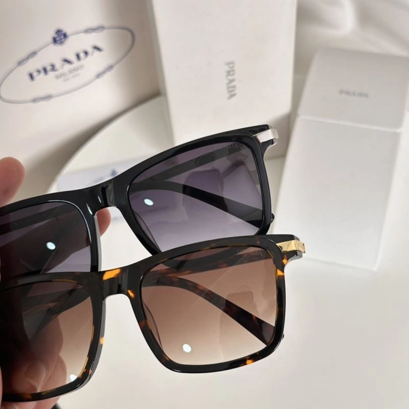 Youthful Prada Sunglasses 281962