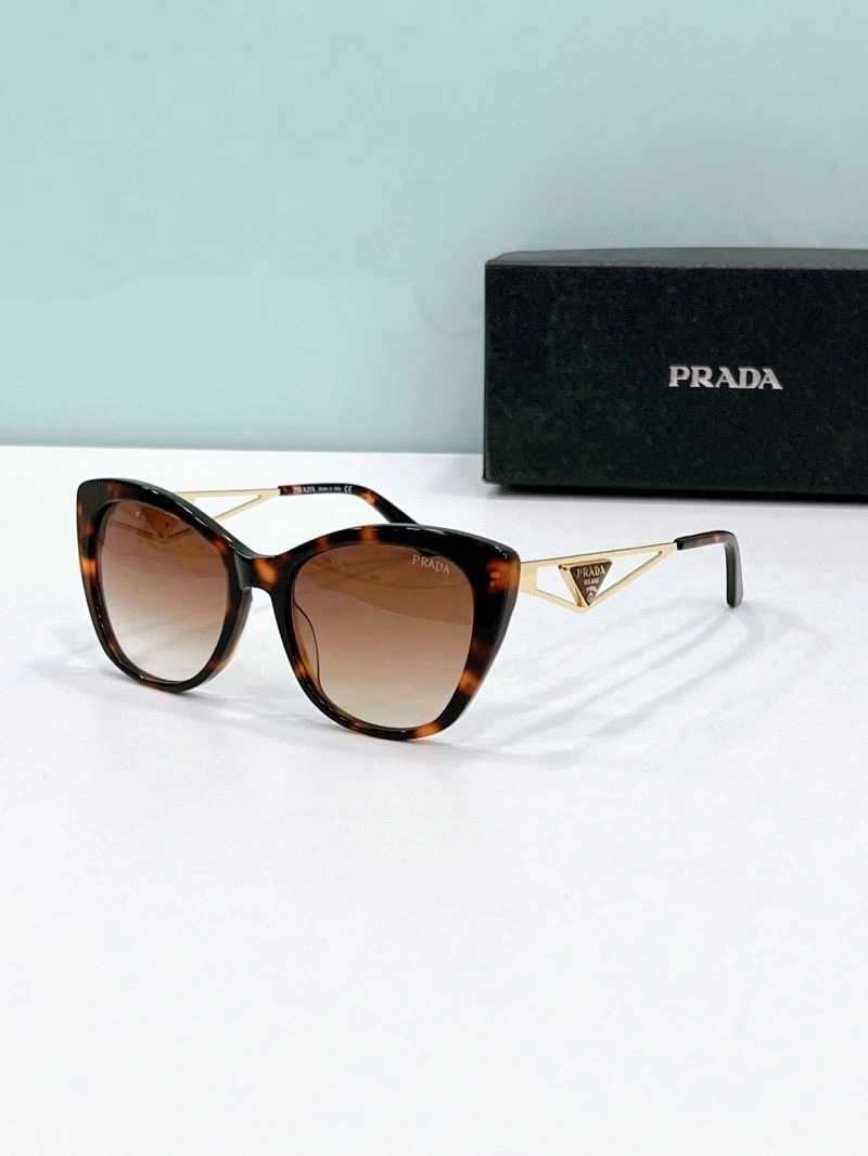 Compact Prada Sunglasses 282148