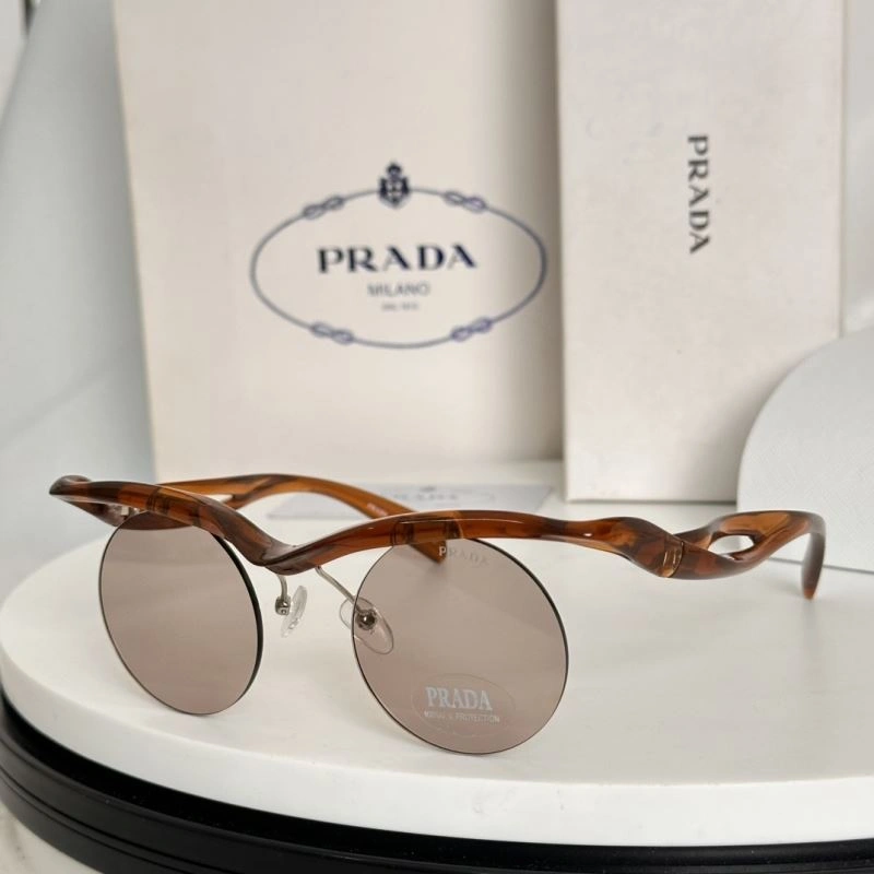 Youthful Prada Sunglasses 282166