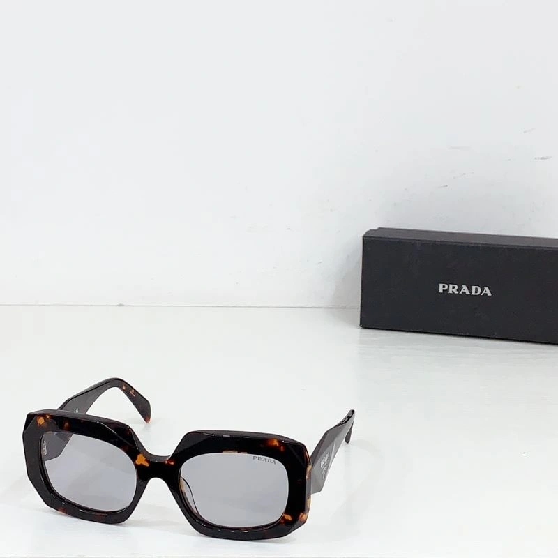 Lightweight Prada Sunglasses 282145