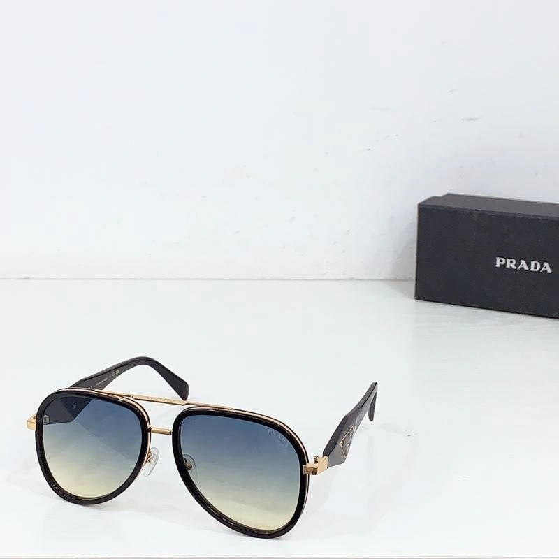 Trendsetting Prada Sunglasses 282136