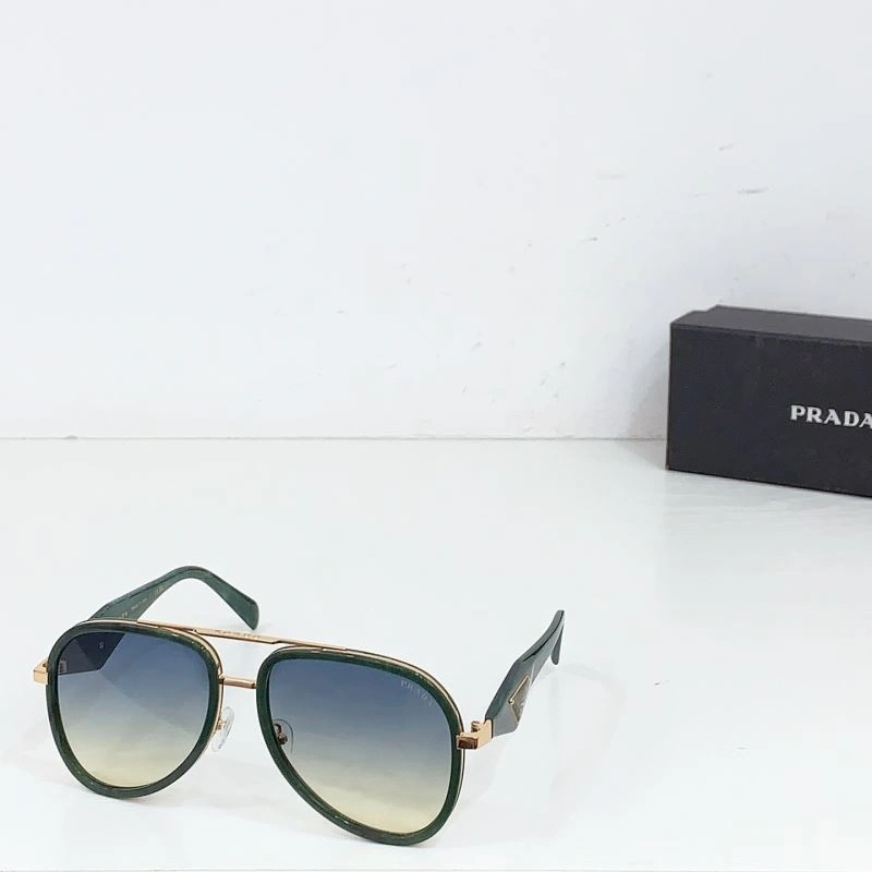 Trendsetting Prada Sunglasses 282136