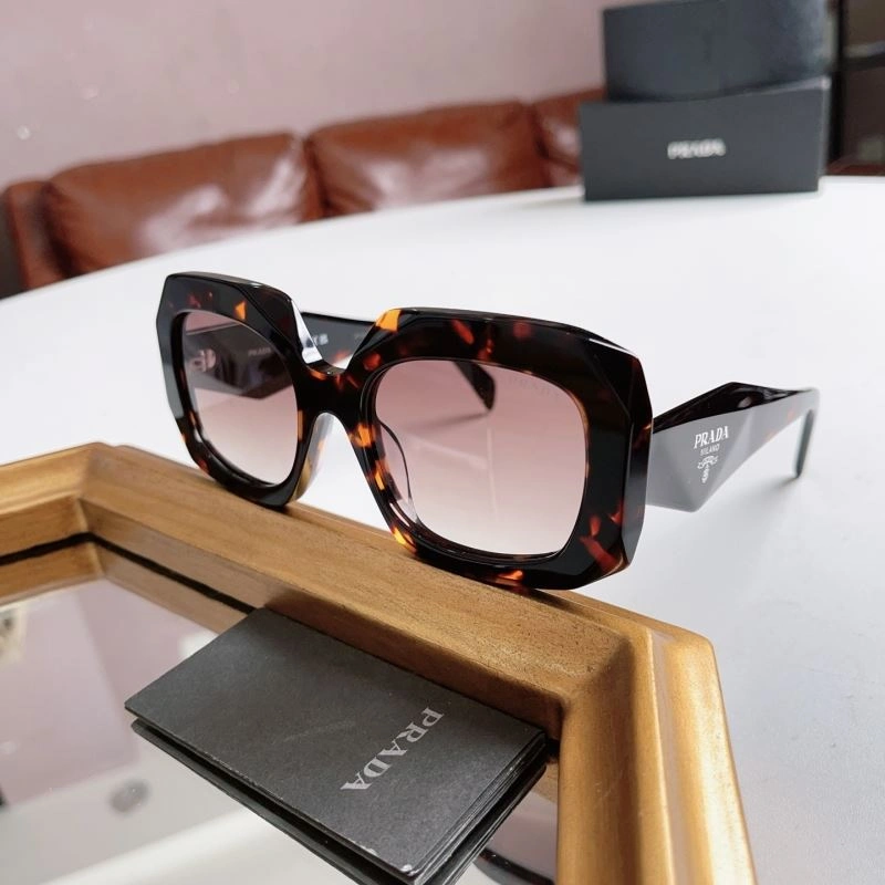Prada Sunglasses RelaxedFit 282131