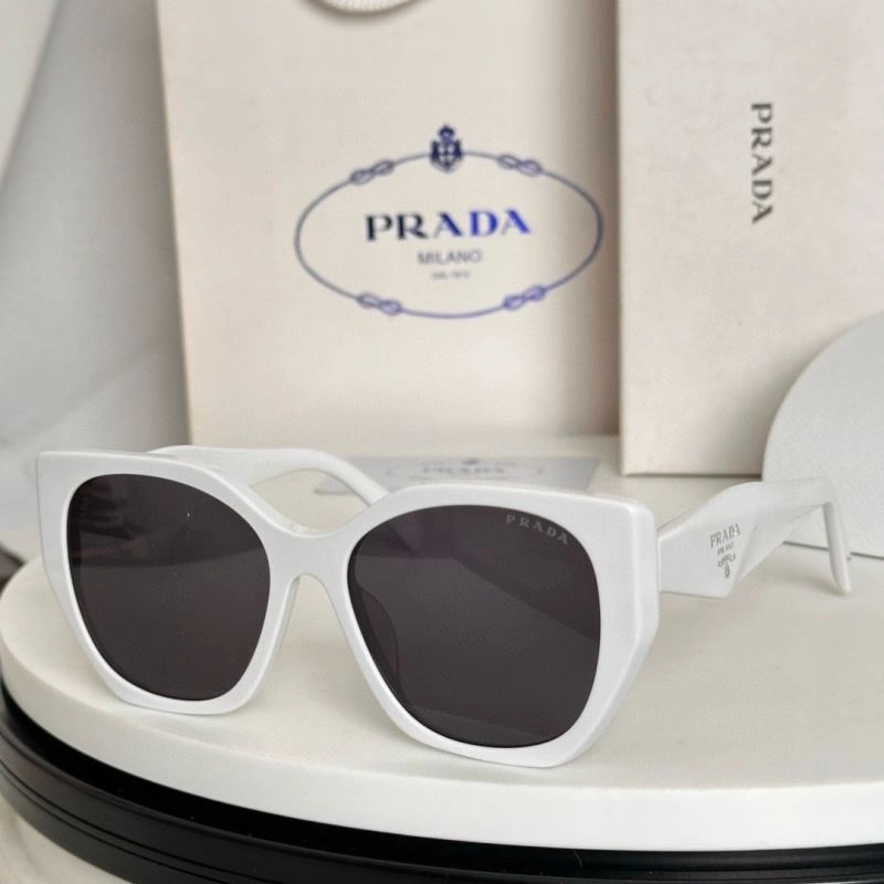 Prada Sunglasses Attractive 282113