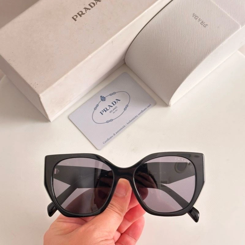 Prada Sunglasses Attractive 282113