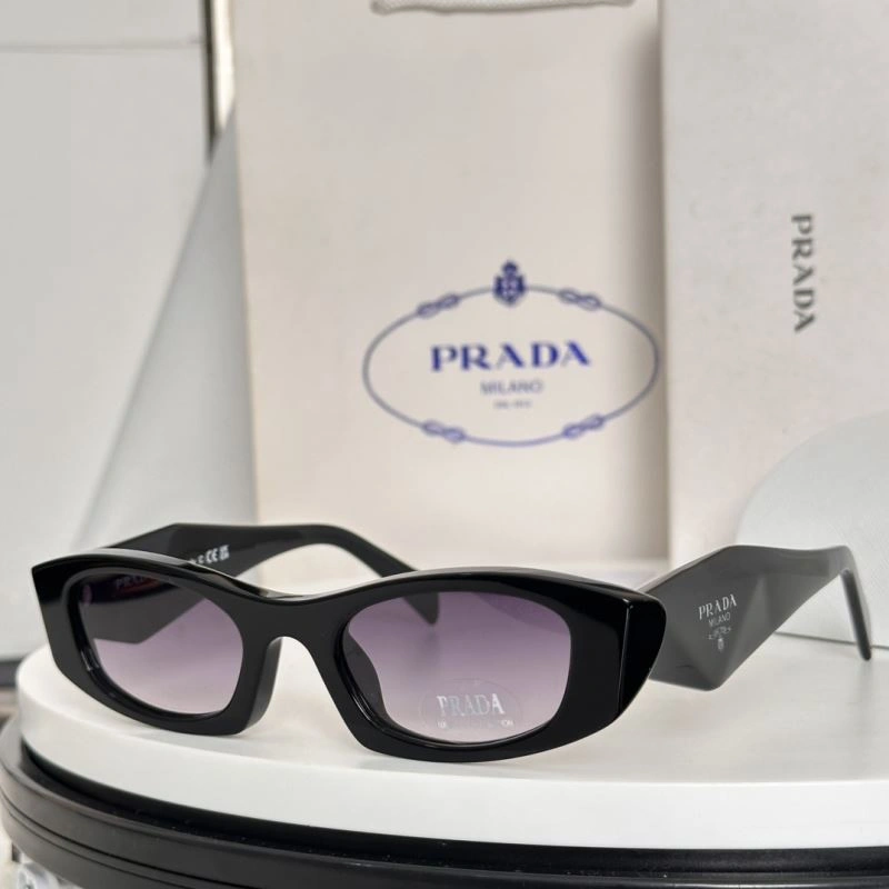 WellDesigned Prada Sunglasses 282082