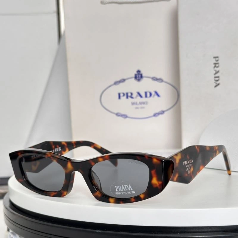 WellDesigned Prada Sunglasses 282082