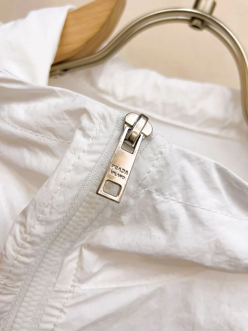 Original Prada Sunscreen Jacket 167109