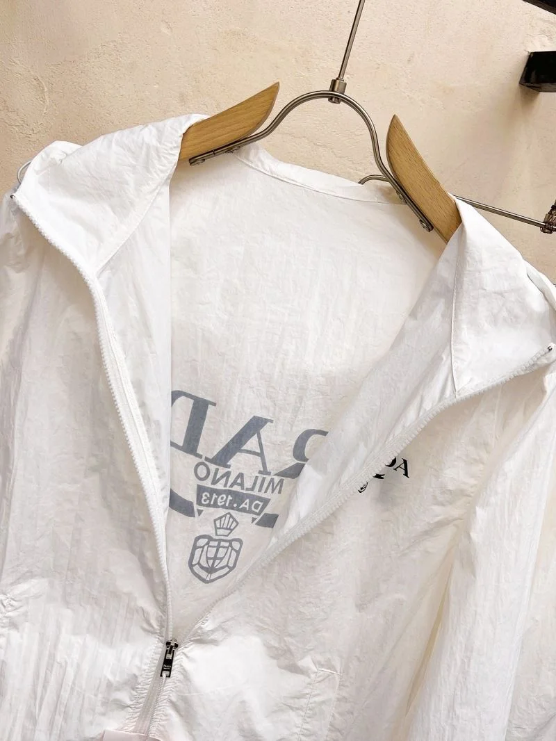UrbanStyle Prada Sunscreen Jacket 167106