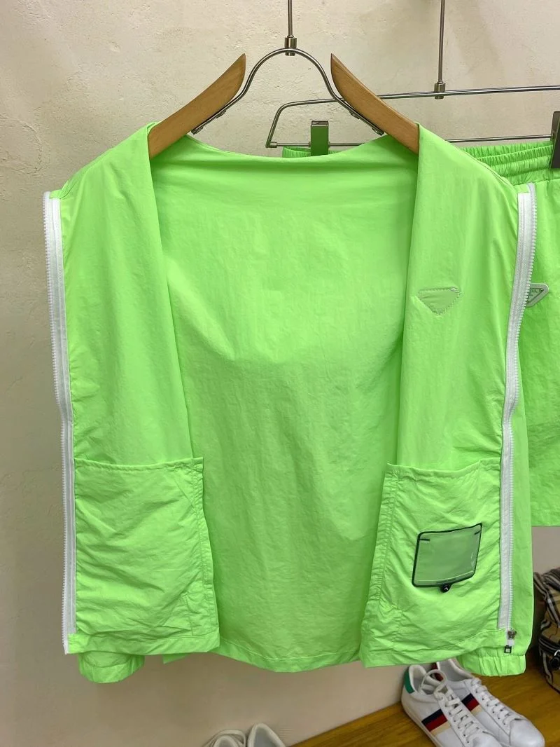 Prada Sunscreen Jacket MoistureWicking 167104