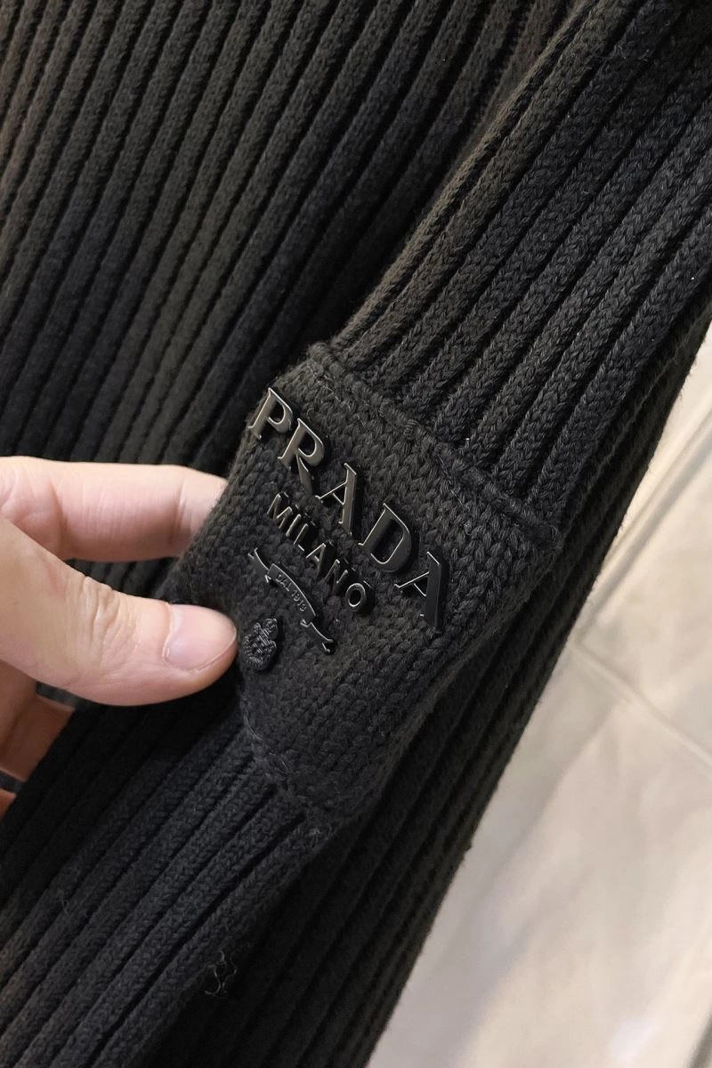 HighPerformance Prada Sweaters 171535