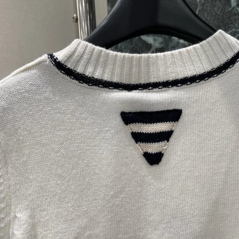Prada Sweaters FreshLook 166295