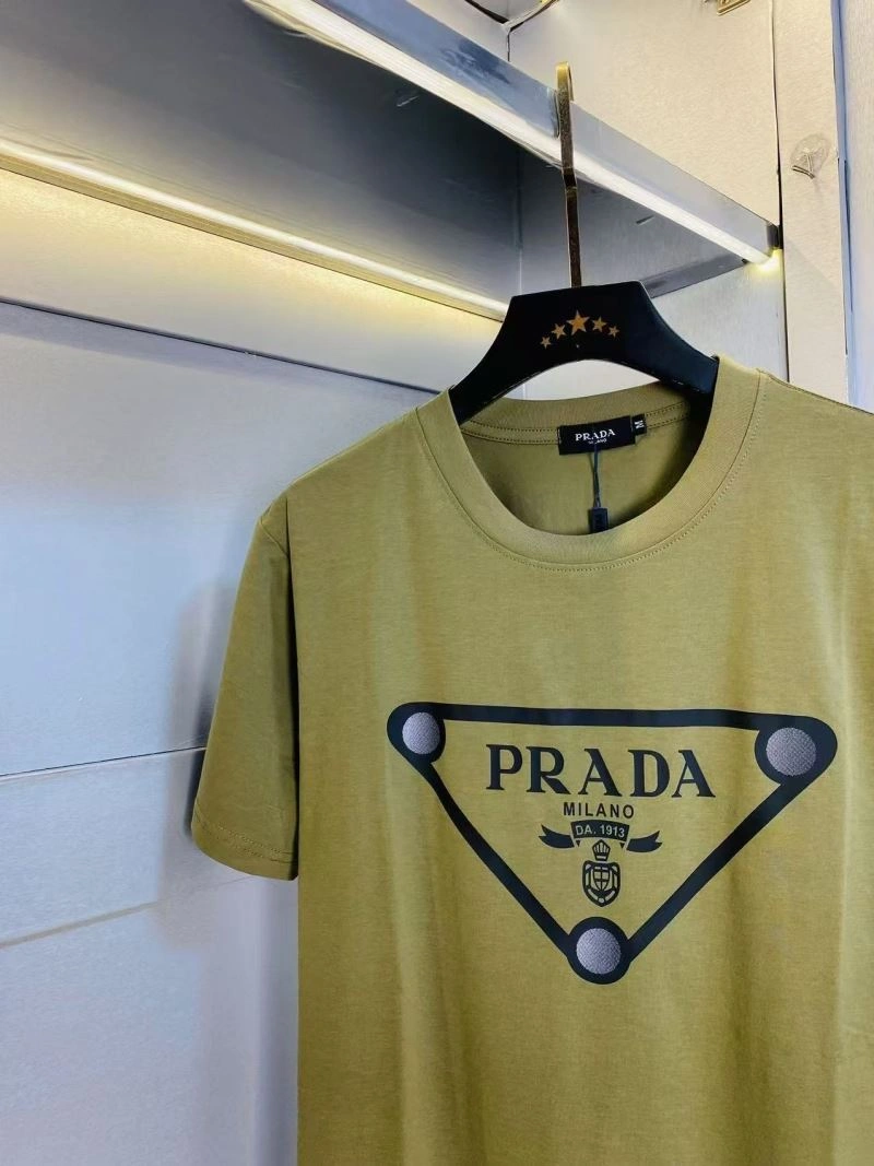 Prada T-Shirts Minimalist 171802