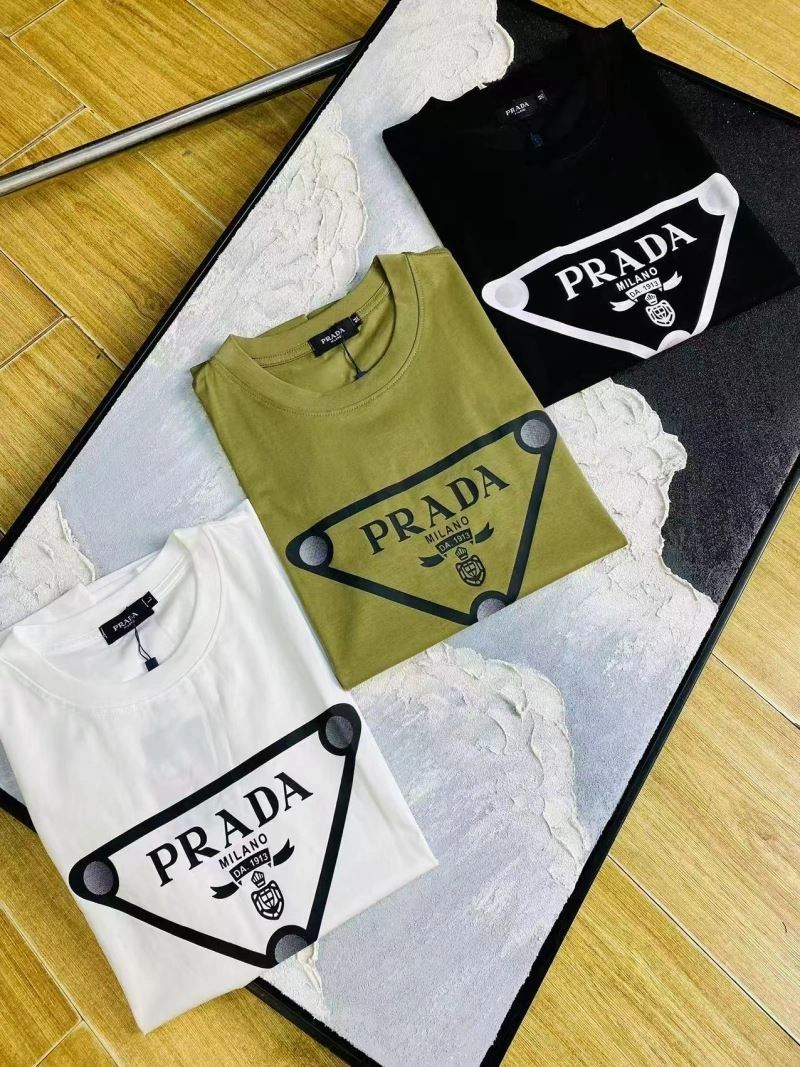Prada T-Shirts Minimalist 171802