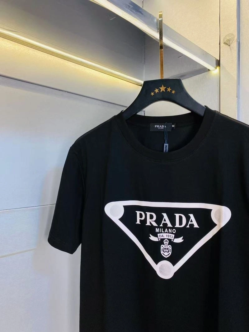 Prada T-Shirts Minimalist 171802