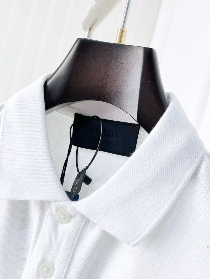Premium Prada T-Shirts 166755