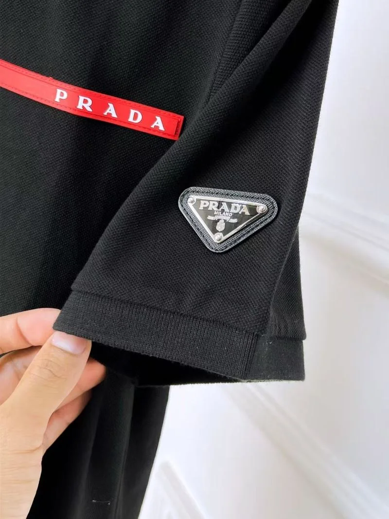Premium Prada T-Shirts 166755