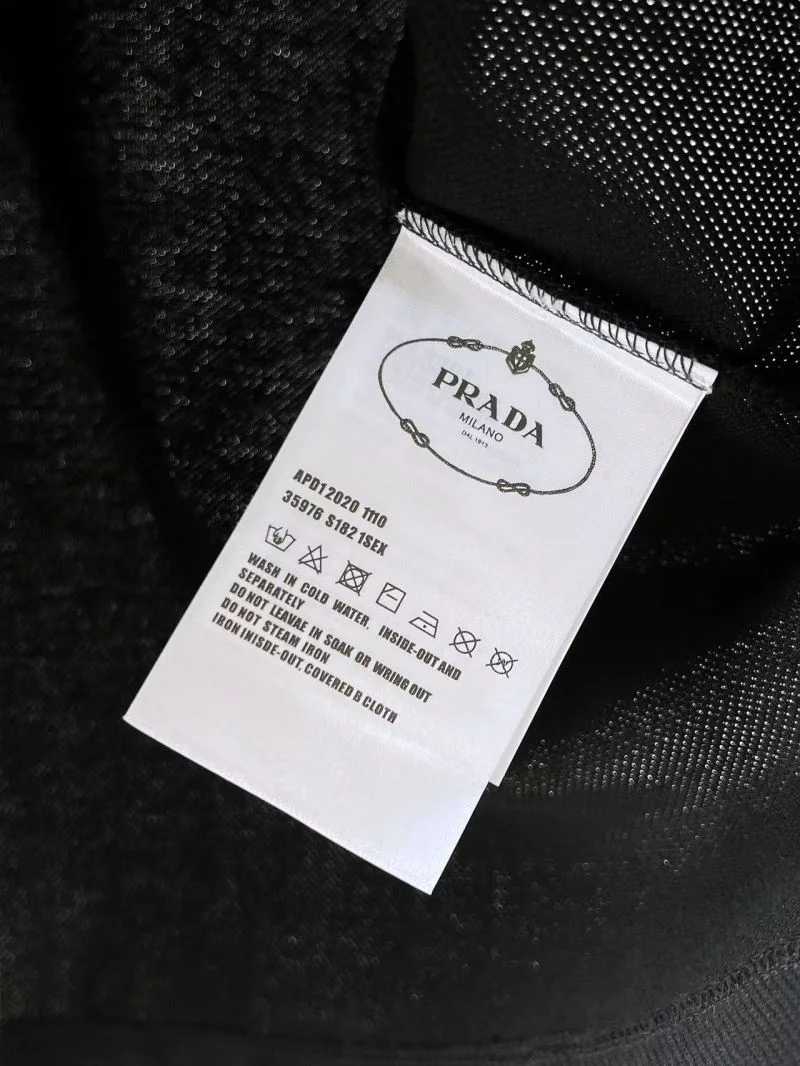 Prada T-Shirts ZipUp 166797