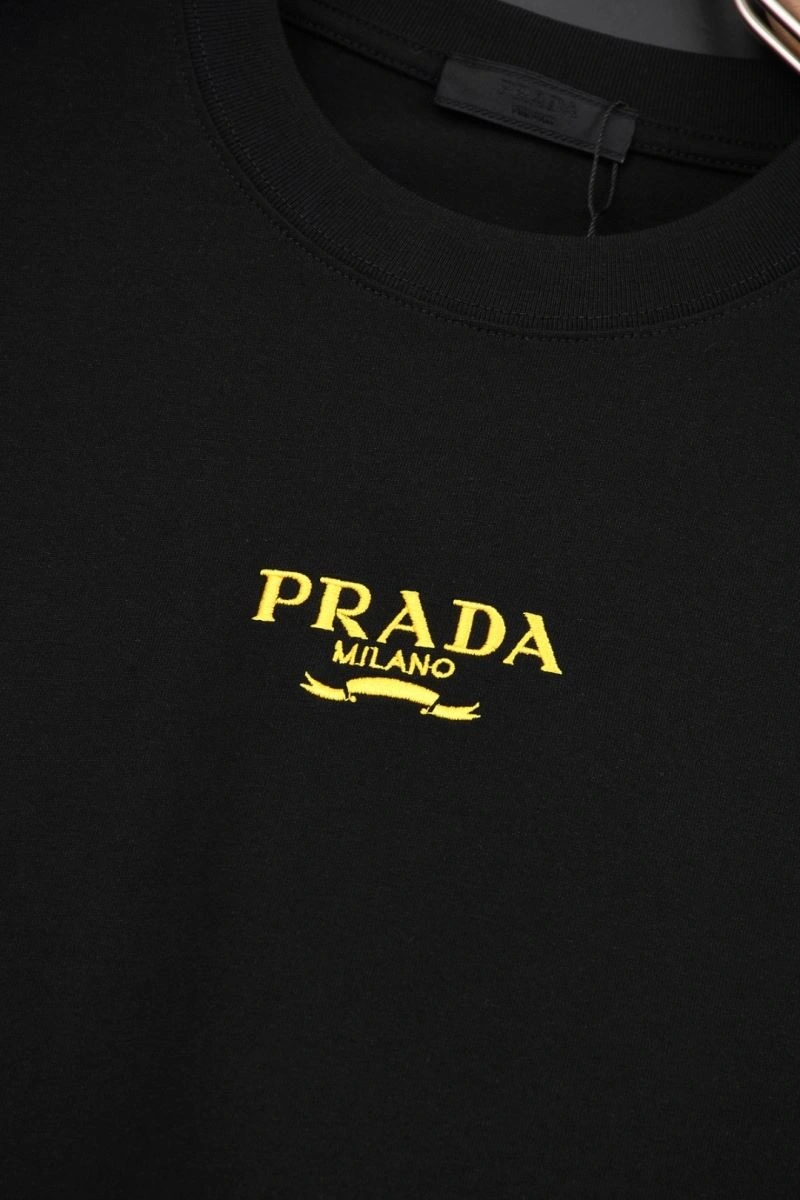 Trendy Prada T-Shirts 171423