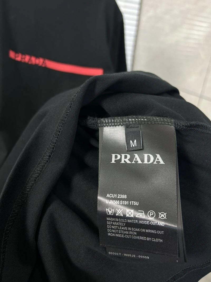 Prada T-Shirts GoAnywhere 171500