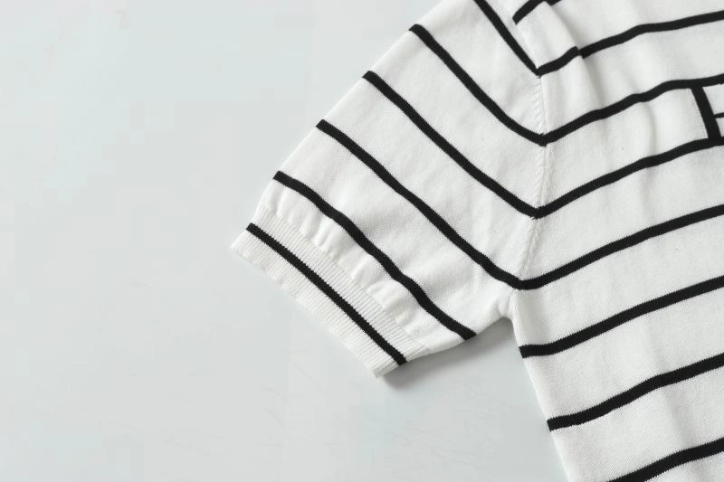Prada T-Shirts Chic 171797