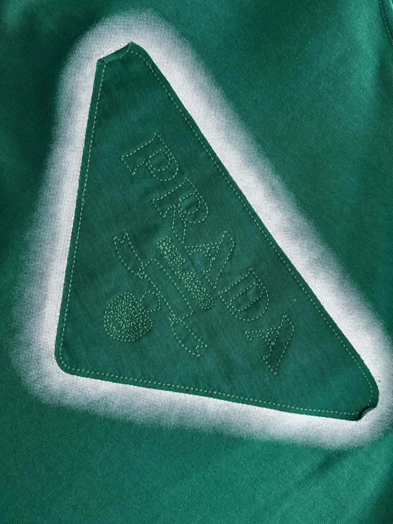 Durable Prada T-Shirts 171800