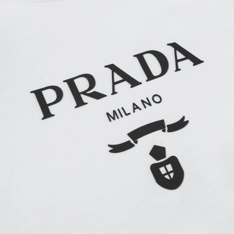 Stretchable Prada T-Shirts 171792