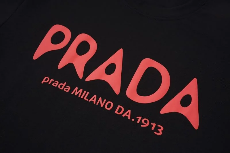Prada T-Shirts Stylish 166724