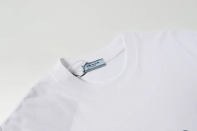 SmartChoice Prada T-Shirts 166715