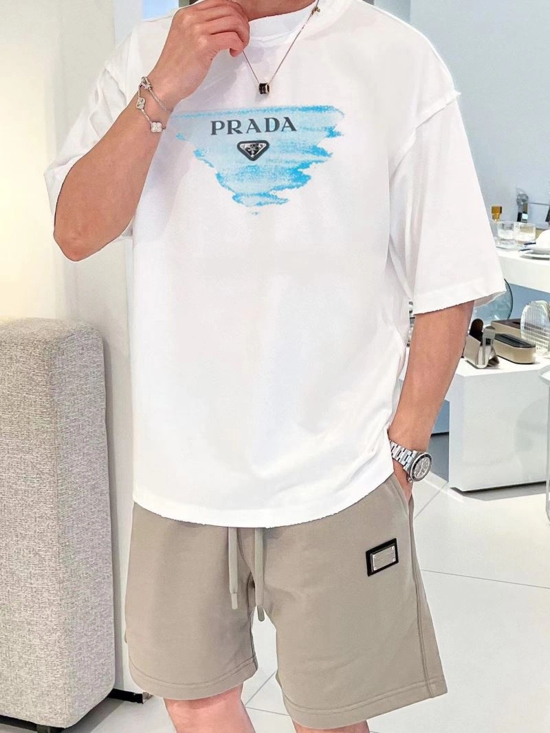 Prada T-Shirts Breathable 171389