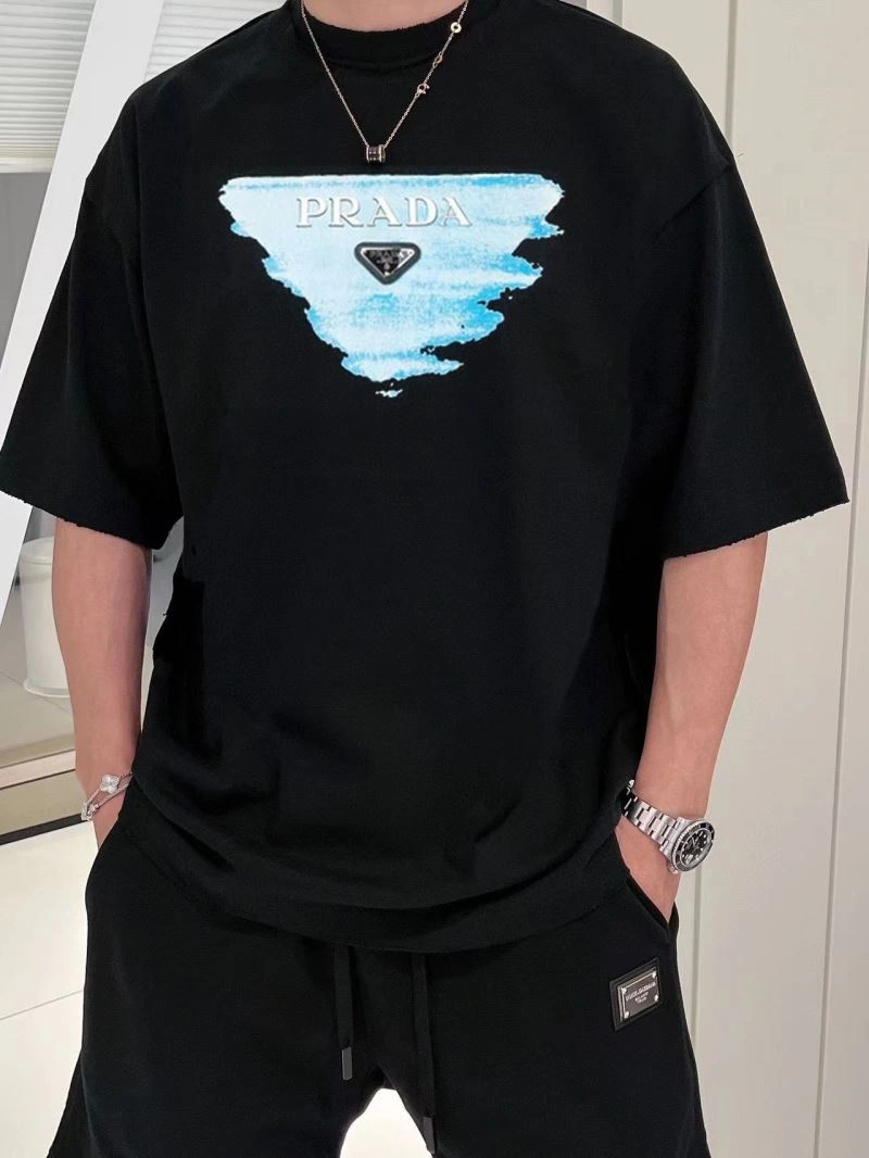 Breathable Prada T-Shirts 171385