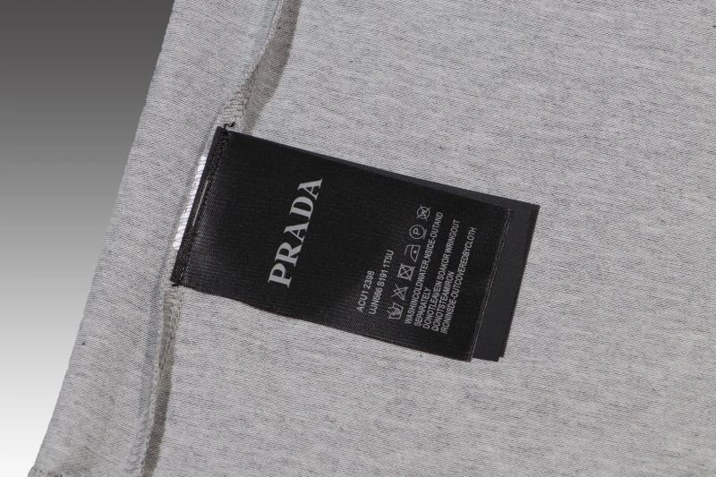 TimelessDesign Prada T-Shirts 171379