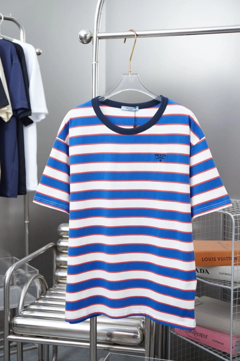 Prada T-Shirts Breathable 171375