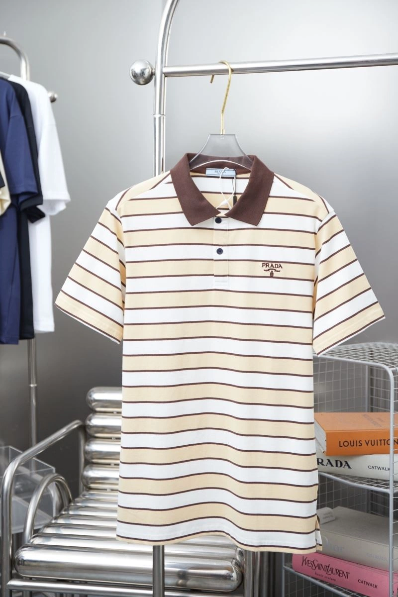 Contemporary Prada T-Shirts 171371