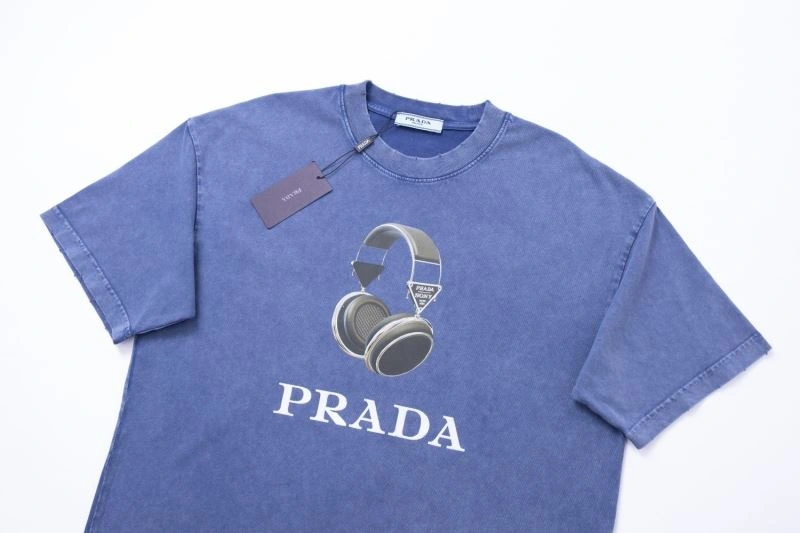 Prada T-Shirts Lightweight 171380