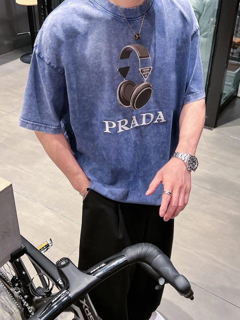 Prada T-Shirts Lightweight 171380
